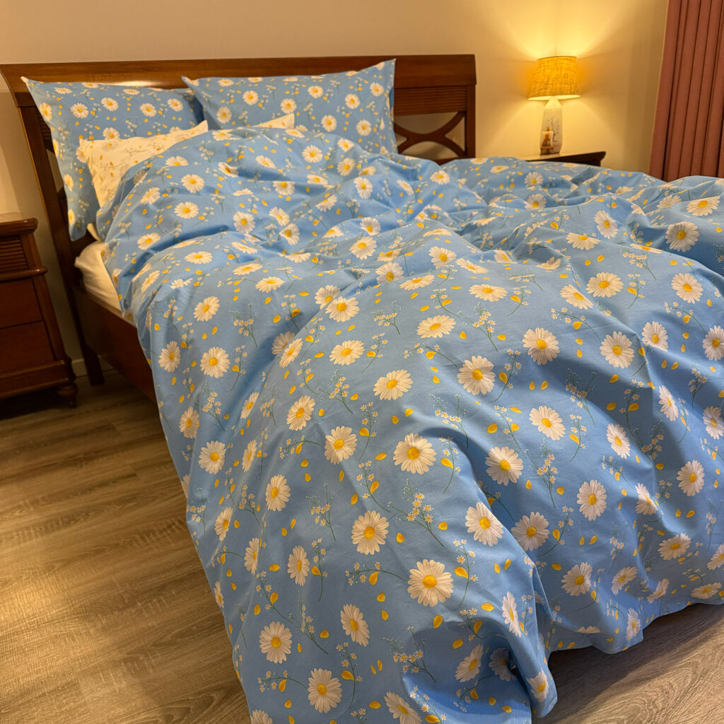 Lenjerie de pat florală 23 – in dormitor